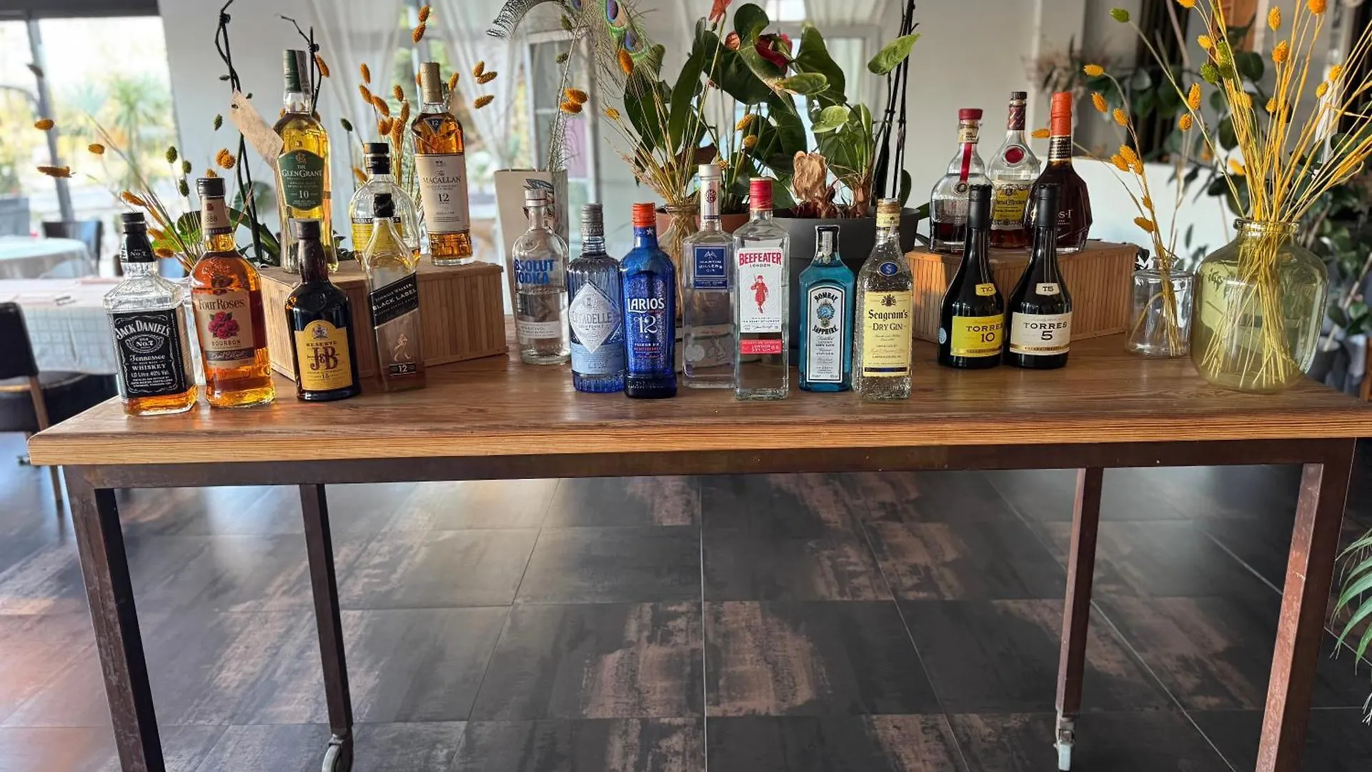 Hotel & Restaurant Figueres Parc Els Hostalets  Els Hostalets (Girona)