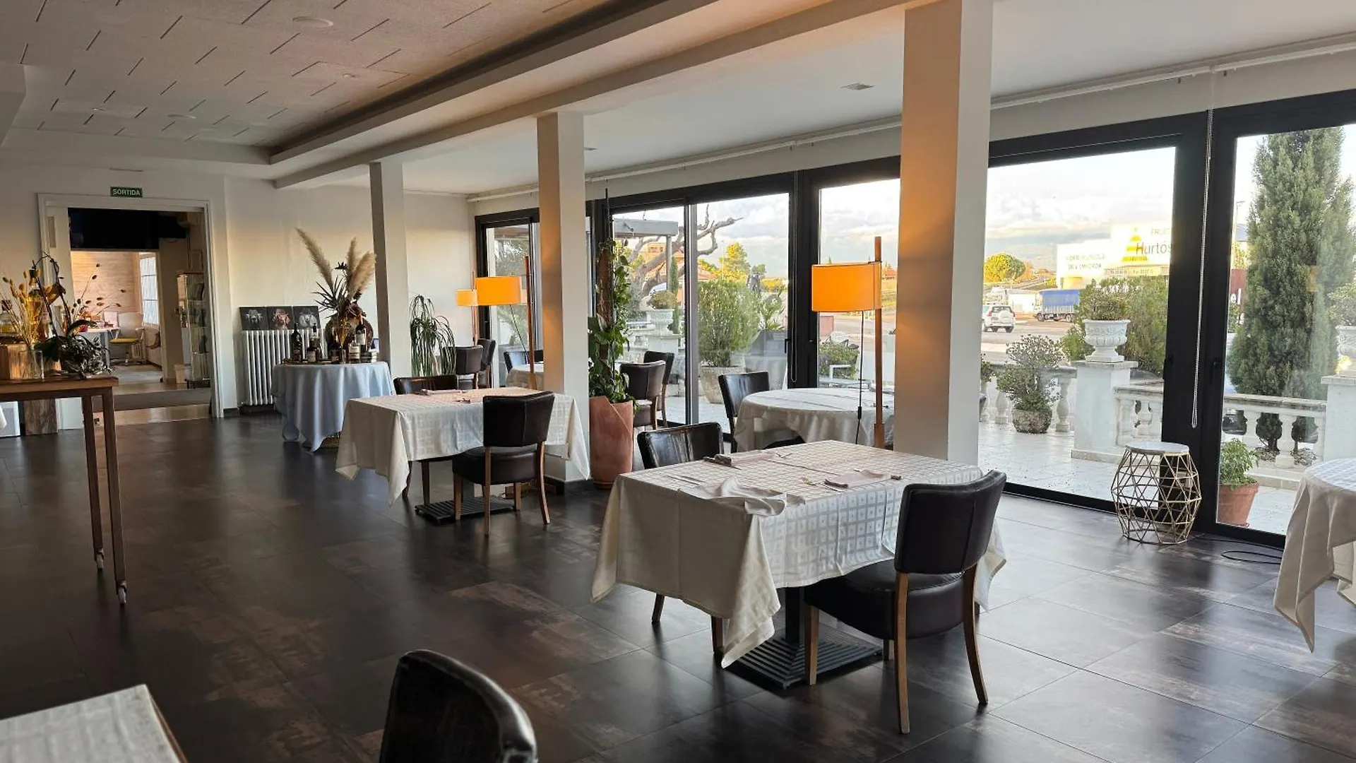 Hotel & Restaurant Figueres Parc Els Hostalets  2*, Els Hostalets (Girona)