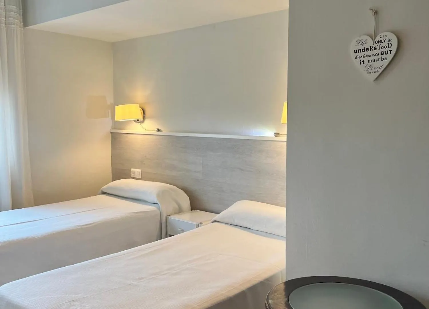 Hotel & Restaurant Figueres Parc Els Hostalets