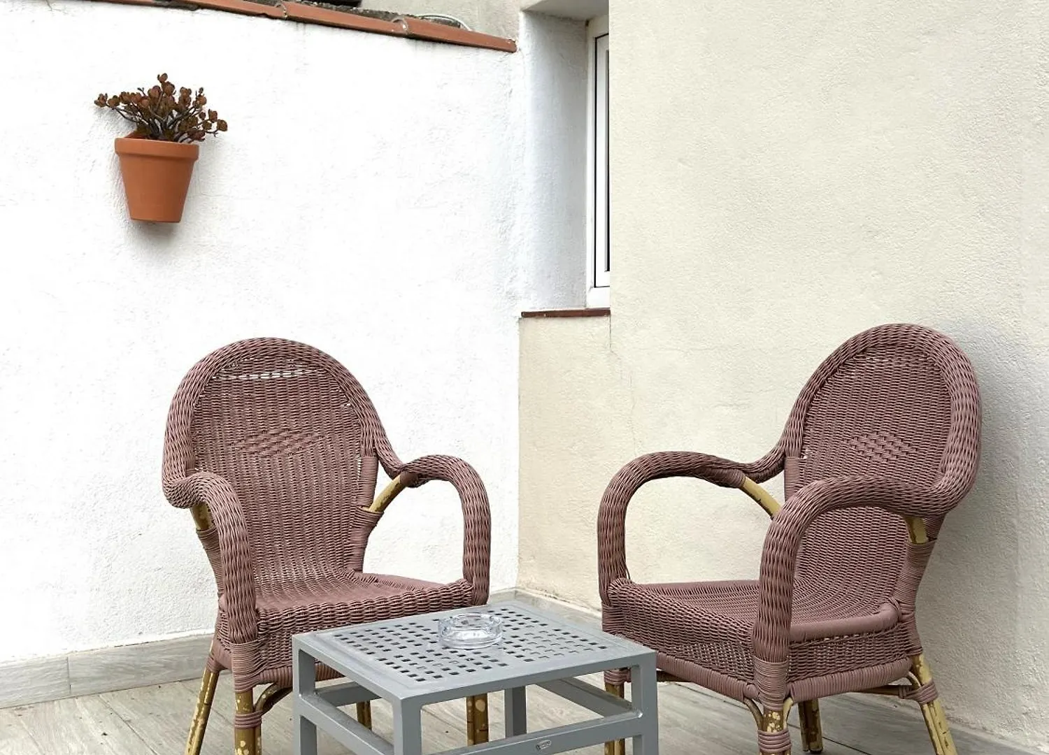 Hotel & Restaurant Figueres Parc Els Hostalets   Els Hostalets (Girona)
