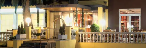 Hotel & Restaurant Figueres Parc Els Hostalets  2*, Els Hostalets (Girona)